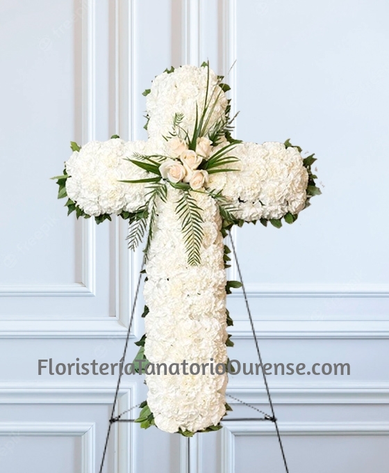 Cruz funeraria claveles blancos